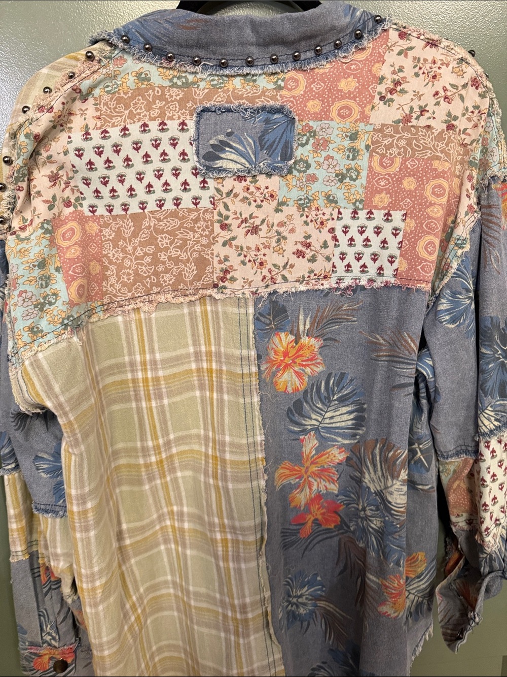 POL Women’s button-down lightweight blouse - Picture 7 of 9